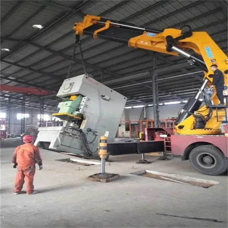 淮南谢家集80吨折臂吊车出租附近电话