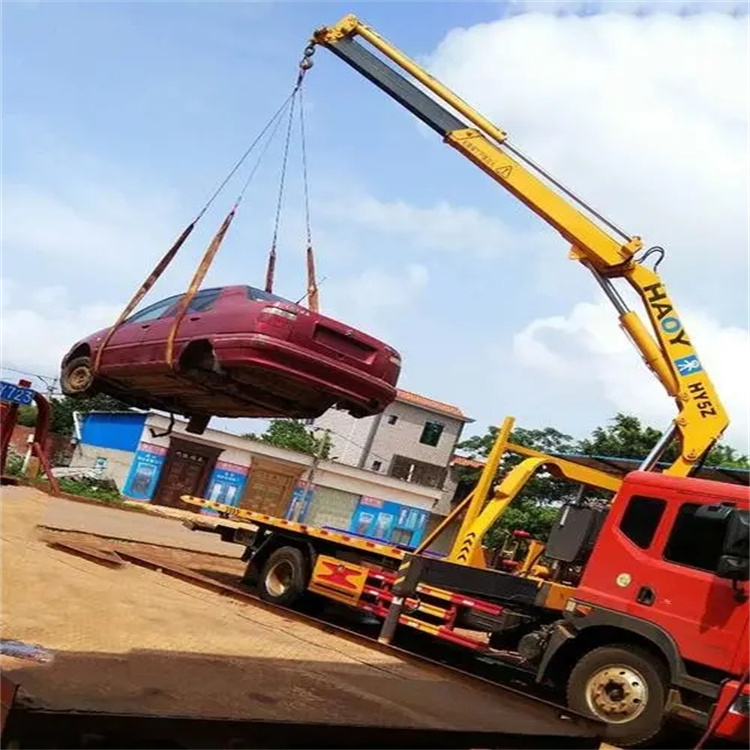 淮南谢家集吊车吊汽车的正确方法